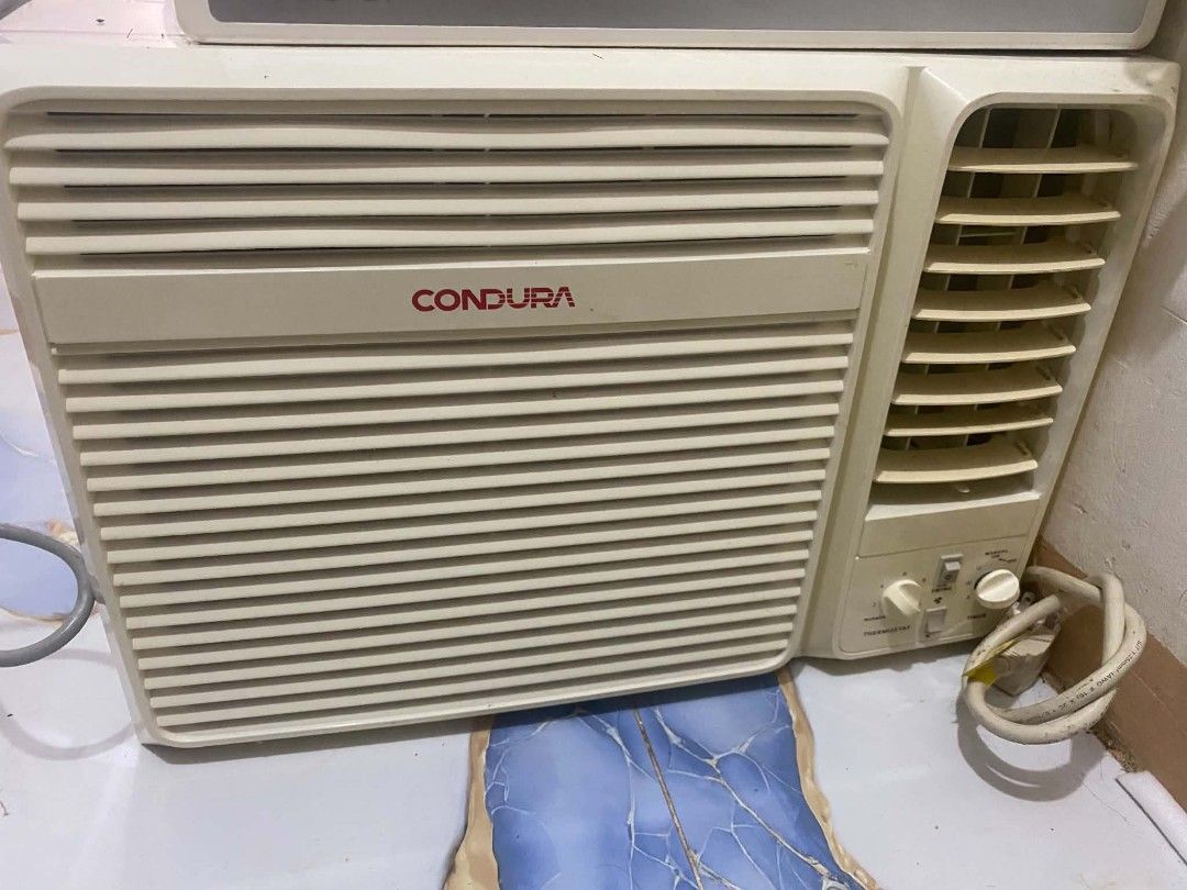 Condura Window Type Aircon (Category: Air Conditioning and Heating) located in Manila. Submitted by jov2424 (Listing ID 1464376522, Image 1). Description: - Condura window type aircon - Excellent cooling performance for rooms - Simple manual knob operation - Fully functional with minor signs of wear 1.5hp .
