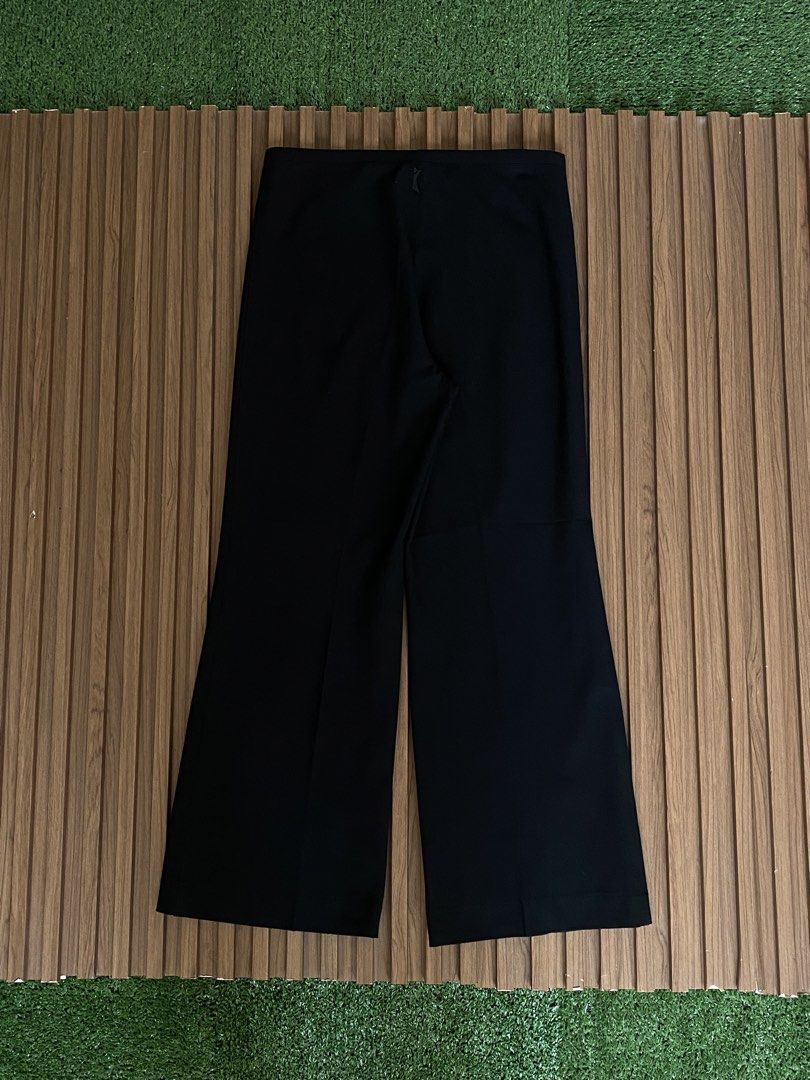 COP COPINE - BOOTCUT TROUSERS (Category: Other Bottoms) located in Bacolod City. Submitted by timelessbyjosh (Listing ID 1464438599, Image 3). Description: BEST FOR CASUAL & FORMAL OUTFITS SIZE : ACTUAL COLOR : BLACK COLOR RATE : 10 OUT OF 10 CONDITION : NEAR NEW MATERIAL : 55 % POLYESTER , 30 % VISCOSE & 5 % LYCRA MADE IN : CHINA FLAWS : NONE DIMENSIONS WAIST - 26 TO 31 ( ADJUSTABLE / GARTERIZE ) LENGTH - 33 THIGH - 10 LEG OPENING - 9. 5 MEASURE