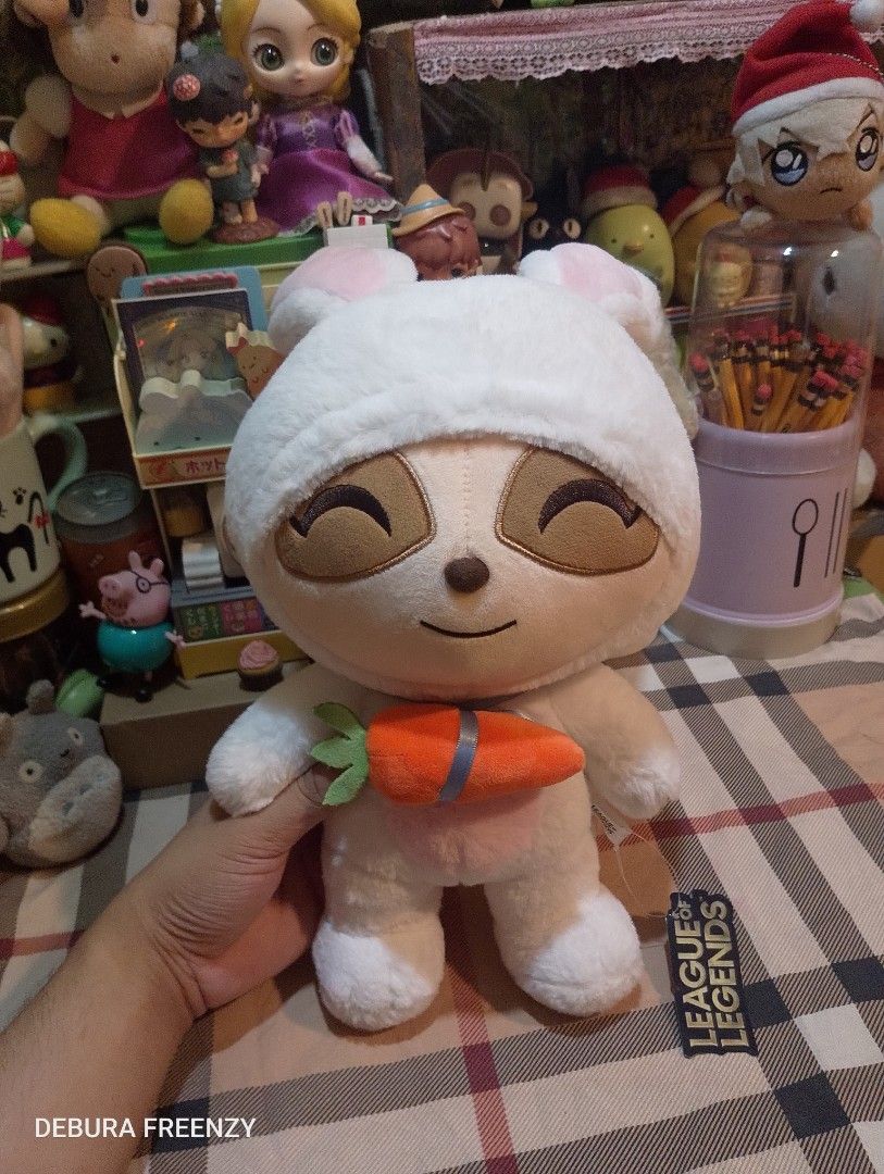 Cottontail Teemo Plush (Category: Plushies & Soft Toys) located in Bulacan. Submitted by debur4_freenzy (Listing ID 1464551084, Image 1). Description: 🍀 LEAGUE OF LEGENDS PLUSHY FOR SALE 🍀 - Official Teemo plush in Cottontail skin. - With paper tag and eteketa - Pre loved plushy - Good condition. ( No issue ) M 380 MOP : Gcash MOD : J&T 📍Location : Santa Maria, Bulacan.