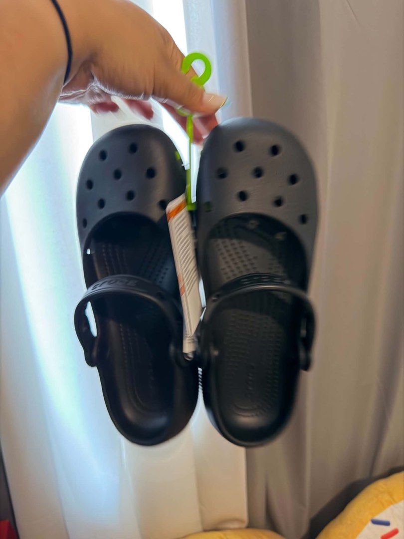 Crocs ballet (Category: Flats & Sandals) located in Manila. Submitted by perlitas (Listing ID 1464372267, Image 1). Description: .