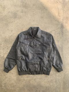 (Category: ) located in . Submitted by gudthriftby.la (Listing ID 1462081448, Image 1). Description: .