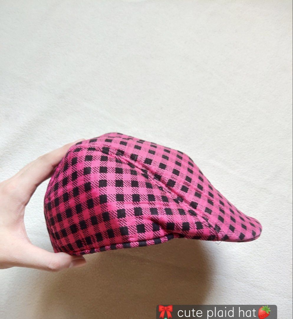 Cute Pink Plaid Flat Cap Hat (Category: Hats & Beanies) located in Caloocan City. Submitted by angelinee123 (Listing ID 1464421428, Image 2). Description: •Payment methods: Gcash (item price + sf) • Payment first policy • Delivery option: - J&t delivery : 2-3 days depends on loc - Lalamove: same day delivery - meetup: 5th avenue lrt station only (cod avail).