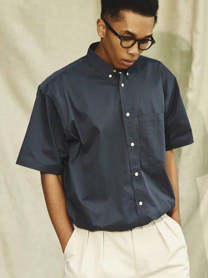 DAIWA PIER39 Tech BD S/S shirt （分類：T-shirt、恤衫、有領衫）位於 Hong Kong。 由 cityboys_style 提交（商品編號 1464509927，圖片 4）。簡介： Oversized S碼Grey 90%new。