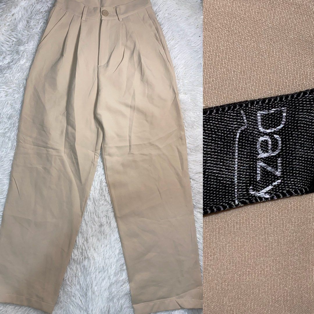 DAZY trouser (Category: Other Bottoms) located in General Trias. Submitted by aandrcollections (Listing ID 1464418757, Image 1). Description: SZ 5 Waist-28-29” Length-40”.