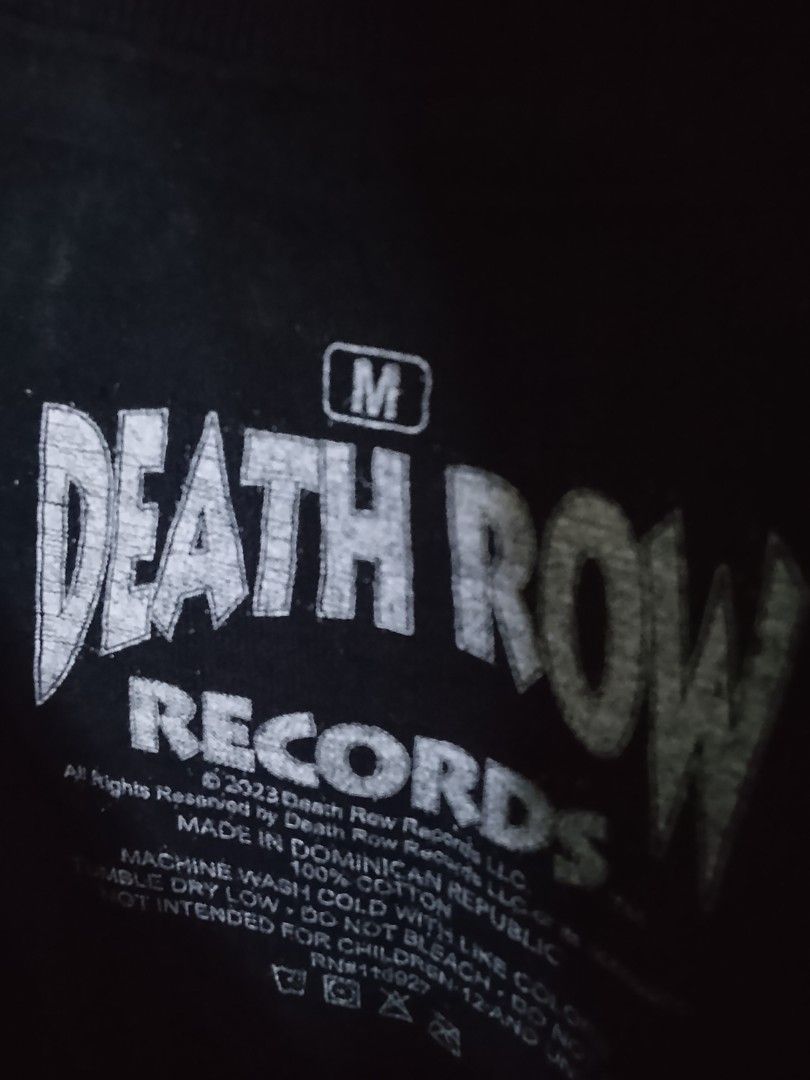 Death Row Records (Category: Tshirts & Polo Shirts ) located in Ligao. Submitted by ulapipot (Listing ID 1464515315, Image 3). Description: 20.5/27 Excellent to As New Condition 9.8/10 Color Rate.
