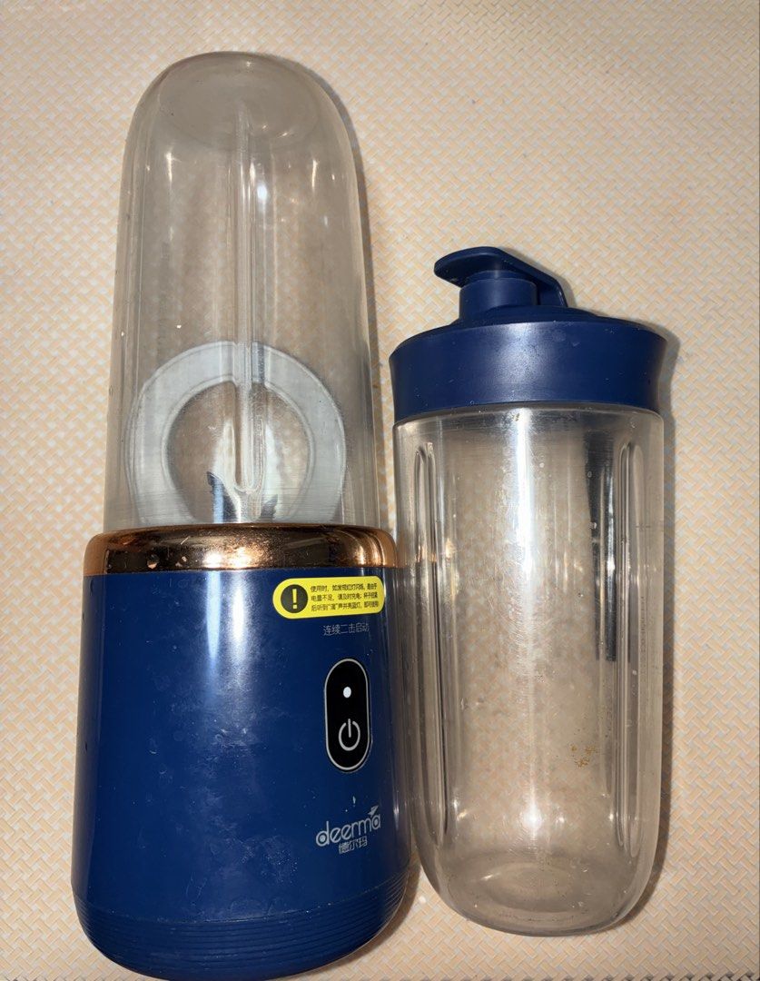 Deerma Portable Blender with Travel Cup (Category: Juicers, Blenders & Grinders) located in Manila. Submitted by jhie24 (Listing ID 1464526404, Image 1). Description: - Blue Deerma portable blender - Includes clear travel cup with flip-top lid - Ideal for making smoothies anywhere - Power button and indicator lights on base - Important: Charge when the indicator light flashes red -no micro usb cable included, item as is in the picture .