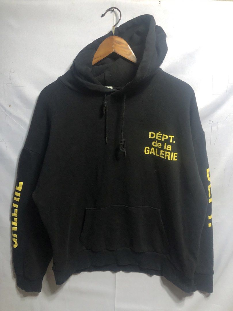 Dept galerie pull over hoodie (Category: Hoodies) located in Cagayan de Oro. Submitted by kennymiiiiii (Listing ID 1464473628, Image 1). Description: 23*25 Issue posted no pinhole.