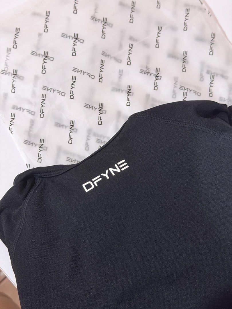 DFYNE Black One Piece (Category: Activewear) located in Paranaque City. Submitted by moonlightgiraffe (Listing ID 1464460725, Image 2). Description: - Black long sleeve top with thumbholes - Size XS regular - condition: 10/10 - BGC/ Muntinlupa.