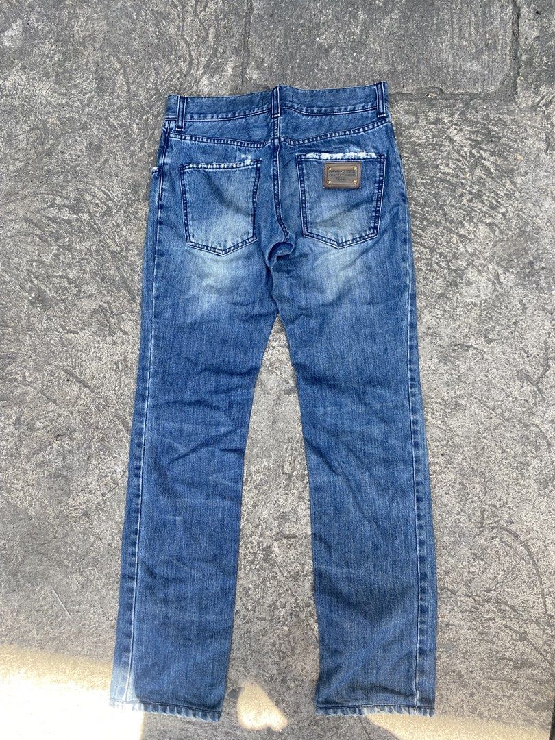 D&G jeans (Category: Luxury Apparel) located in Manila. Submitted by mikeed. (Listing ID 1464385404, Image 2). Description: D&G jeans waist 30 Length 40 Hem 7 .