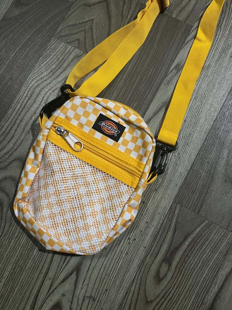 Dickies (Category: Sling Bags) located in Tayabas. Submitted by sickfinds (Listing ID 1464377669, Image 3). Description: Dickies Checkerboard Sling Bag Excellent Condition Complete Tags.
