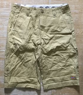 (Category: ) located in . Submitted by bashthriftstuff123 (Listing ID 1464409485, Image 1). Description: .