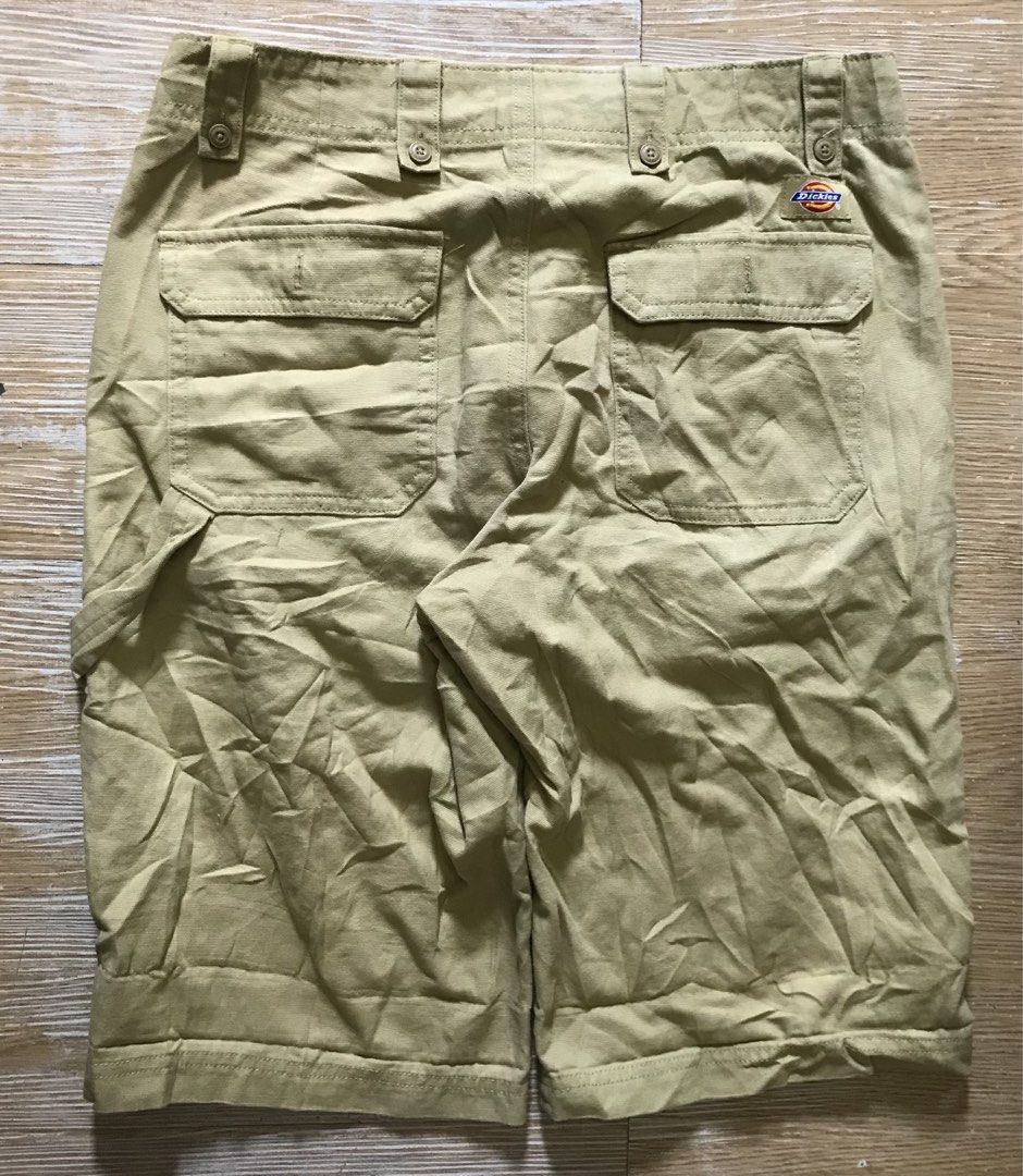 Dickies Carpenter Short ( Double Patch ) (Category: Shorts) located in Angeles City. Submitted by bashthriftstuff123 (Listing ID 1464409485, Image 2). Description: Dickies Carpenter Short Double Patch Size 28-30 Length 21.5 Verygood condi 650 .