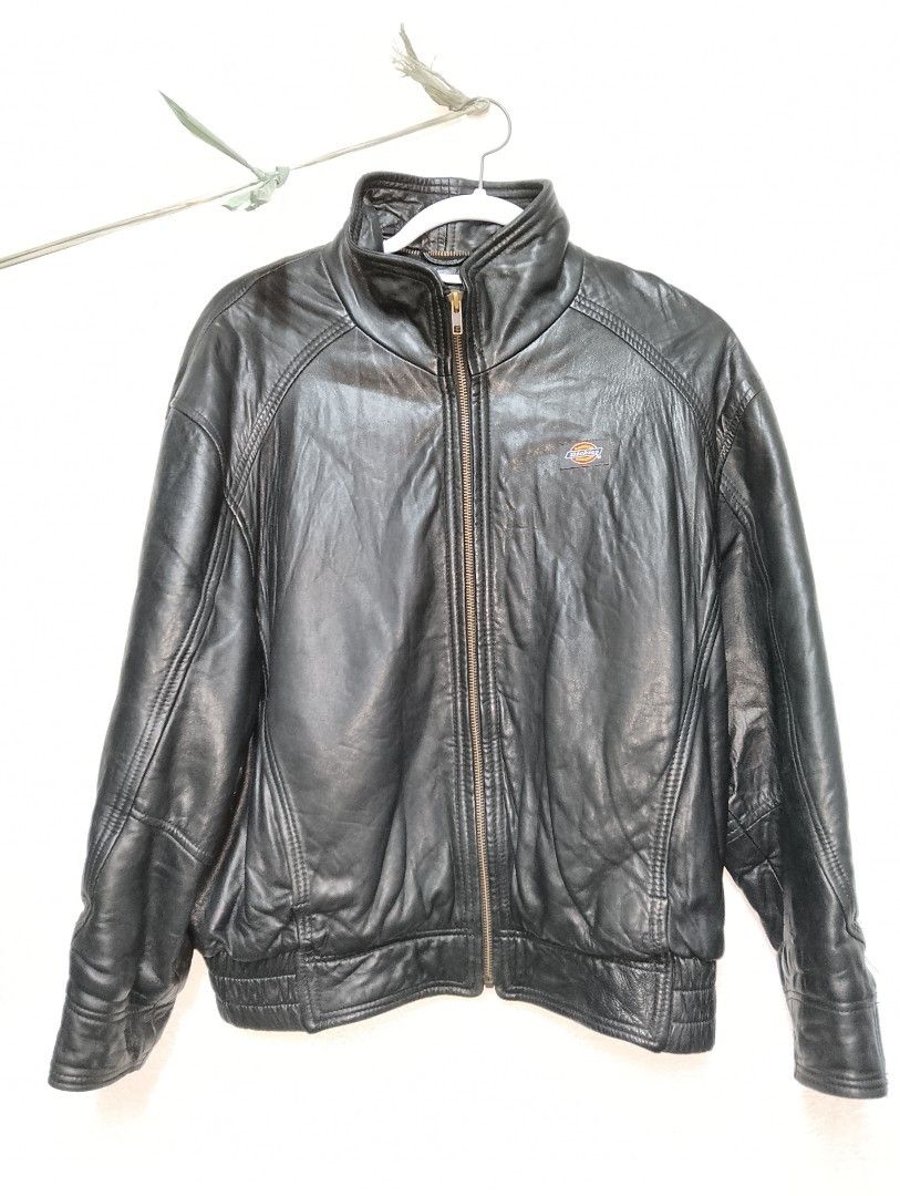 Dickies Leather Jacket (Category: Coats, Jackets and Outerwear) located in Manila. Submitted by envy25 (Listing ID 1464406189, Image 1). Description: Dickies Leather Size Large 22x25 Excellent Condition no issue.