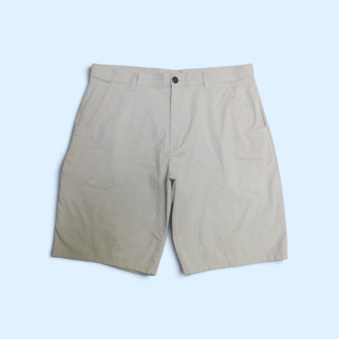 DICKIES RIPSTOP SHORT (Khaki) (Category: Activewear) located in Guihulngan. Submitted by johnjohndripgoods (Listing ID 1464355076, Image 1). Description: DICKIES RIPSTOP SHORT (Khaki) SIZE: 36 LENGTH: 21.5 EXCELLENT CONDITION NO ISSUE OPEN FOR VC DM.
