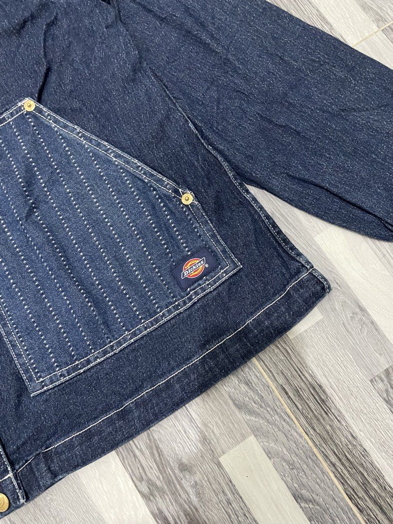 DICKIES Workwear Hard Denim Jacket (Category: Coats, Jackets and Outerwear) located in Caloocan City. Submitted by thriftytripter (Listing ID 1464425345, Image 3). Description: (lpu) +Shipping fee width • 22.5 length • 26.5 sleeves • 22.5 condition • 10/10 color rate • 9.7/10 issue • none • Check details before buying • Items are washed and ready to wear • Color may vary due to lighting.