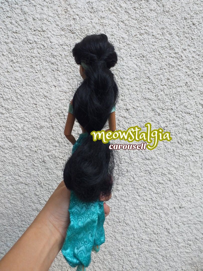 Disney Store Jasmine (Category: Kids Toys) located in Paranaque City. Submitted by meowstalgia (Listing ID 1464440679, Image 2). Description: 🧞‍♂️ Disney Store Jasmine 🧞‍♂️ Restyled hair 🧞‍♂️ Naka display lang 🧞‍♂️ Not original shoes 🧞‍♂️ wysiwyg 🧞‍♂️ From my personal collection 🧞‍♂️ RFS: Hard to let go, but I need funds right now 🧞‍♂️ payment: bank transfer (Unionbank) 🧞‍♂️ add for shipping (GoGo Xpress), pwede Lalamove if within Metro 