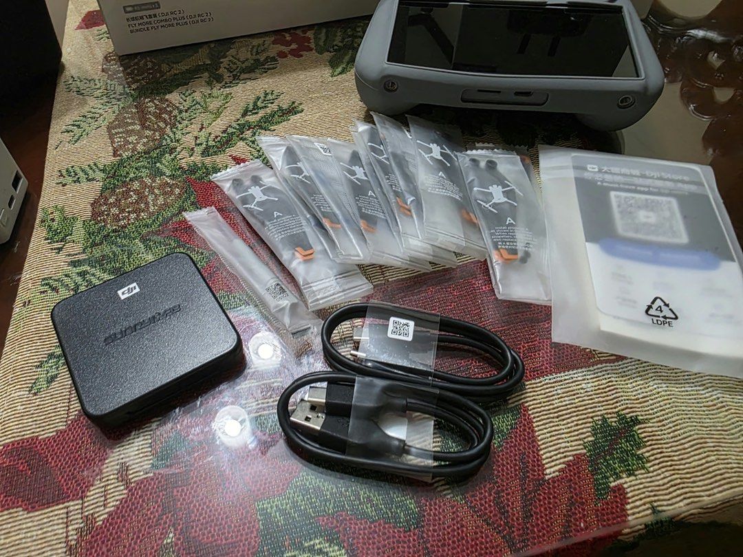 DJI mini 4 pro fly more combo plus (Category: Other Gadgets) located in Muntinlupa City. Submitted by mitchiyori_kaori18 (Listing ID 1464478367, Image 1). Description: POSTING HELPING A FRIEND. DJI Mini 4 Pro Fly More Combo Plus Complete with Boxes Includes all original our of the box items 3 Batteries (counts 7,1,0), Remote Control, Battery Charging Hub, Extra Props, Cables, Sling Bag, Manuals, etc. (No SDs) Additional: Silicon protector, Screen