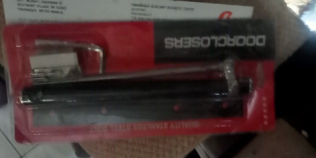 Door closer (Category: Everything Else Others) located in Paranaque City. Submitted by dimaguilaa94969 (Listing ID 1464435728, Image 1). Description: smal metal type.