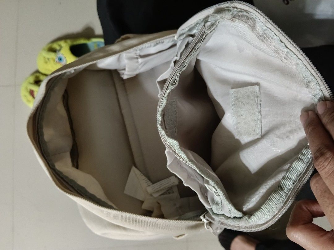 Doughnut BP (Category: Backpacks) located in Binan City. Submitted by thriftedbymiaca (Listing ID 1464425712, Image 2). Description: .