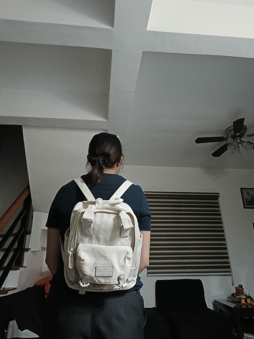 Doughnut BP (Category: Backpacks) located in Binan City. Submitted by thriftedbymiaca (Listing ID 1464425712, Image 3). Description: .