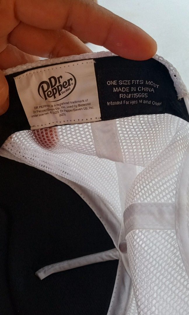 Dr Pepper Trucker Hat (Category: Activewear) located in Guihulngan. Submitted by johnjohndripgoods (Listing ID 1464367951, Image 3). Description: DR PEPPER TRUCKER HAT OSFM LIKE NEW CONDITION NO ISSUE OPEN FOR VC DM.