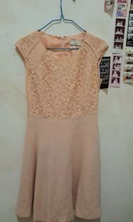 (Kategori: ) berada di . Dikirim oleh declutterby.nai (ID iklan 1464524605, Gambar 1). Deskripsi: .