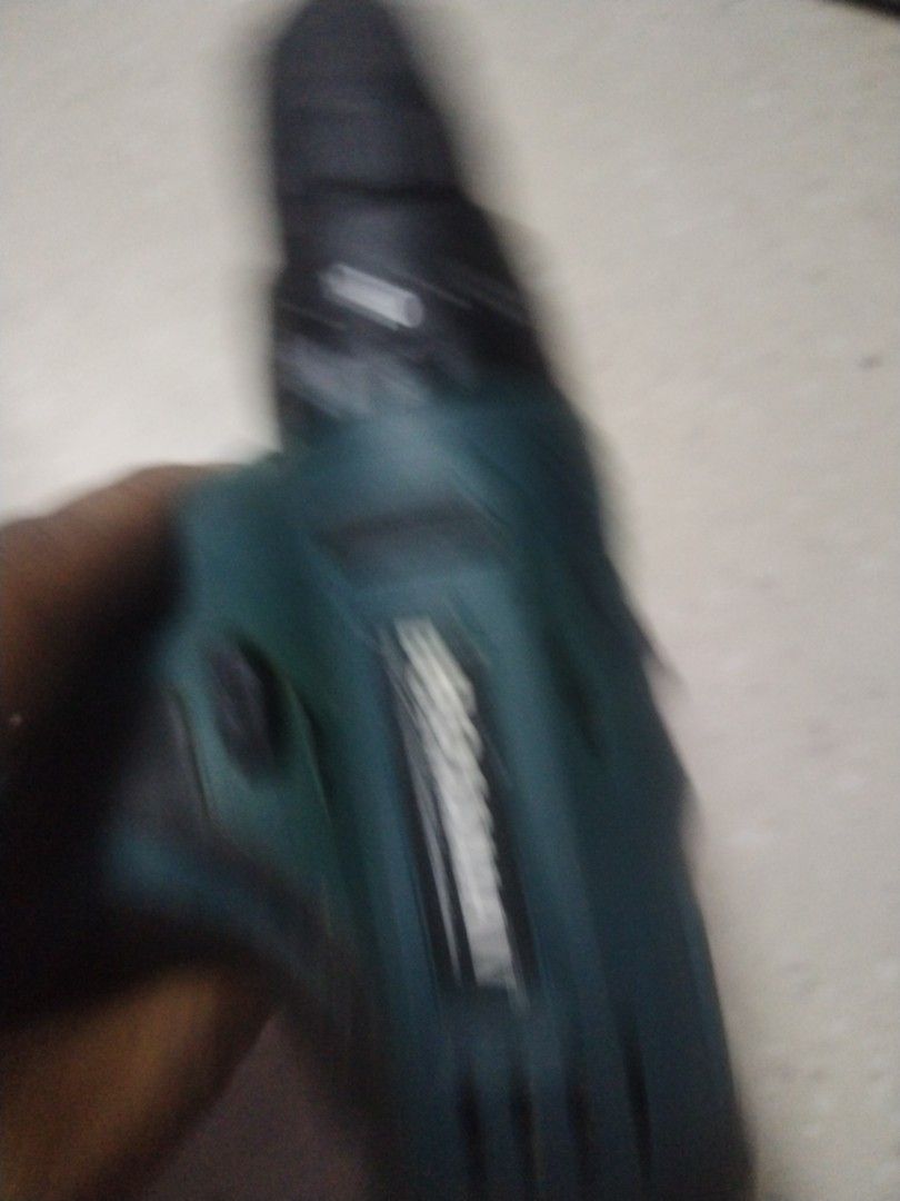 drill machine (Category: Others) located in Kuala Lumpur. Submitted by izzatradwa62508 (Listing ID 1464489630, Image 2). Description: machine drill batery 1 tiada charging port .