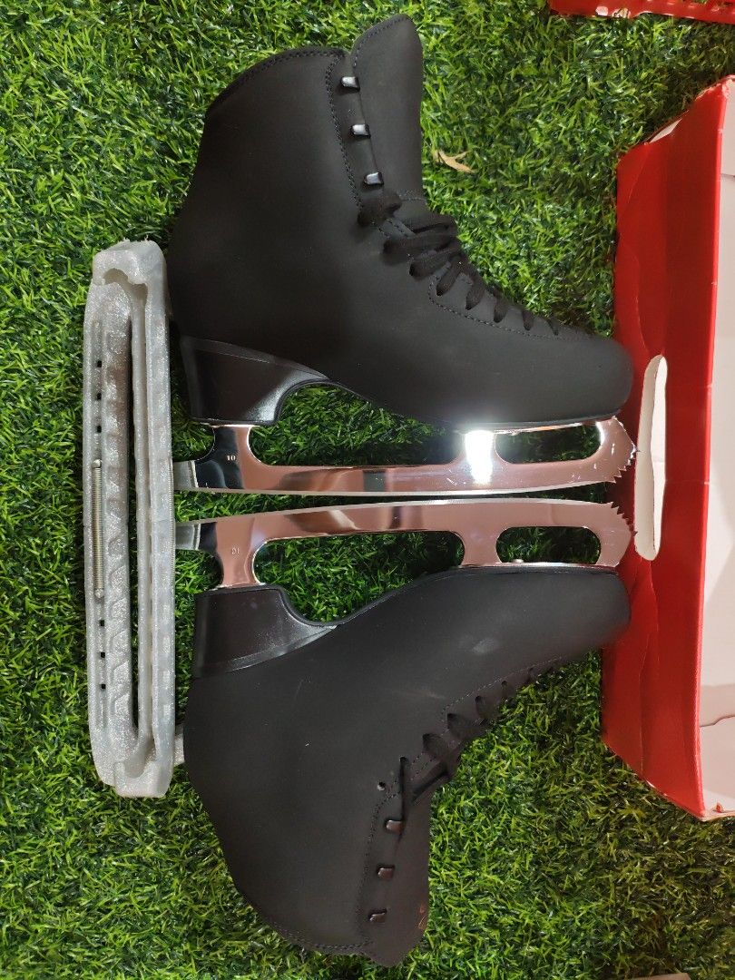 Edea Overture Figure Ice Skates (Category: Skates, Rollerblades & Scooters) located in Manila. Submitted by zealdragon.e46f60 (Listing ID 1464540286, Image 3). Description: .