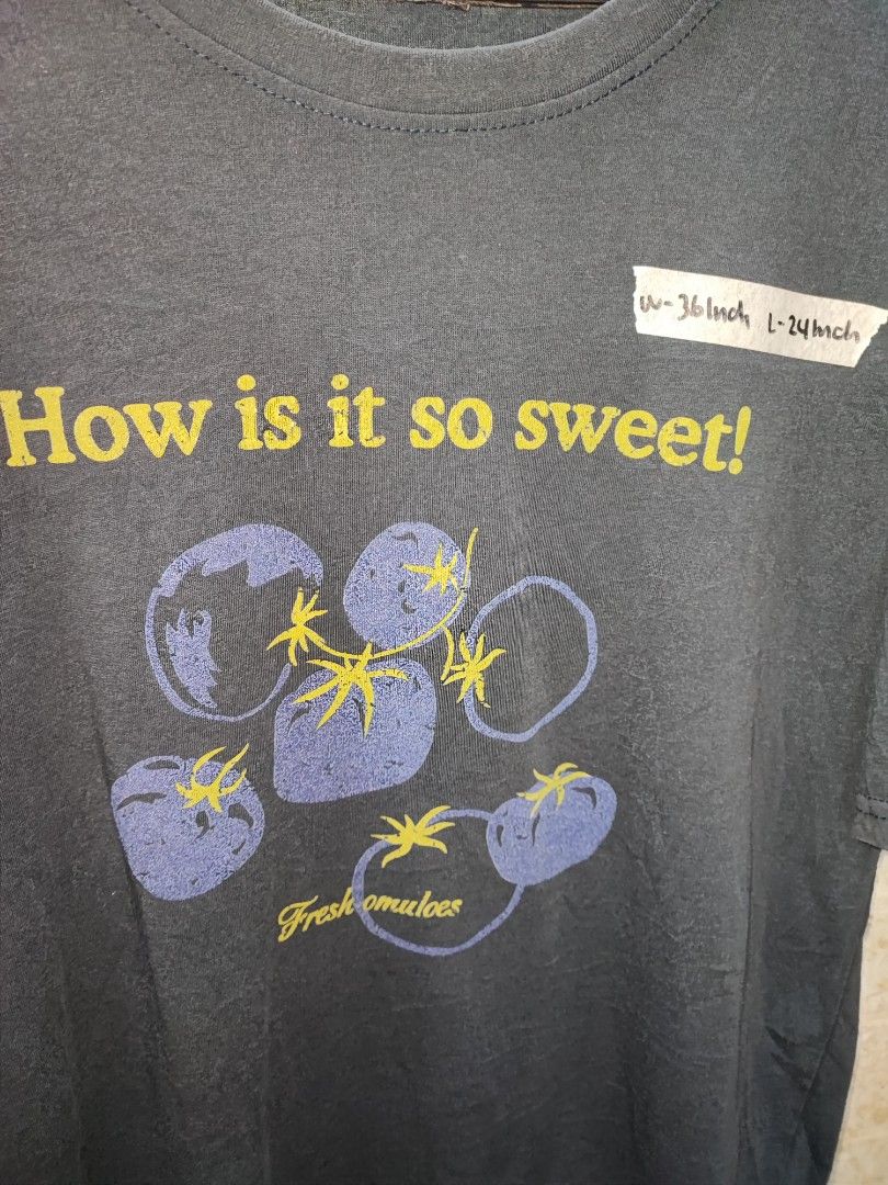 egg Tshirt ( Medium on Tag ) ( 2999 ) ( NEED WASH ) ( NEW ARRIVAL🔥 ) (Category: Shirts) located in Manila. Submitted by pcltasenseigaming (Listing ID 1464551525, Image 2). Description: egg Tshirt ( Medium on Tag ) ( 2999 ) ( NEED WASH ) ( NEW ARRIVAL🔥 ) W - 36Inch L - 24Inch 📌 Details : Manage your Expectations Ukay po ito not brandnew, Pwede kong Videohan yung gusto niyong Item para makita niyo talaga or puntahan niyo dito 📌 Can Send Picture