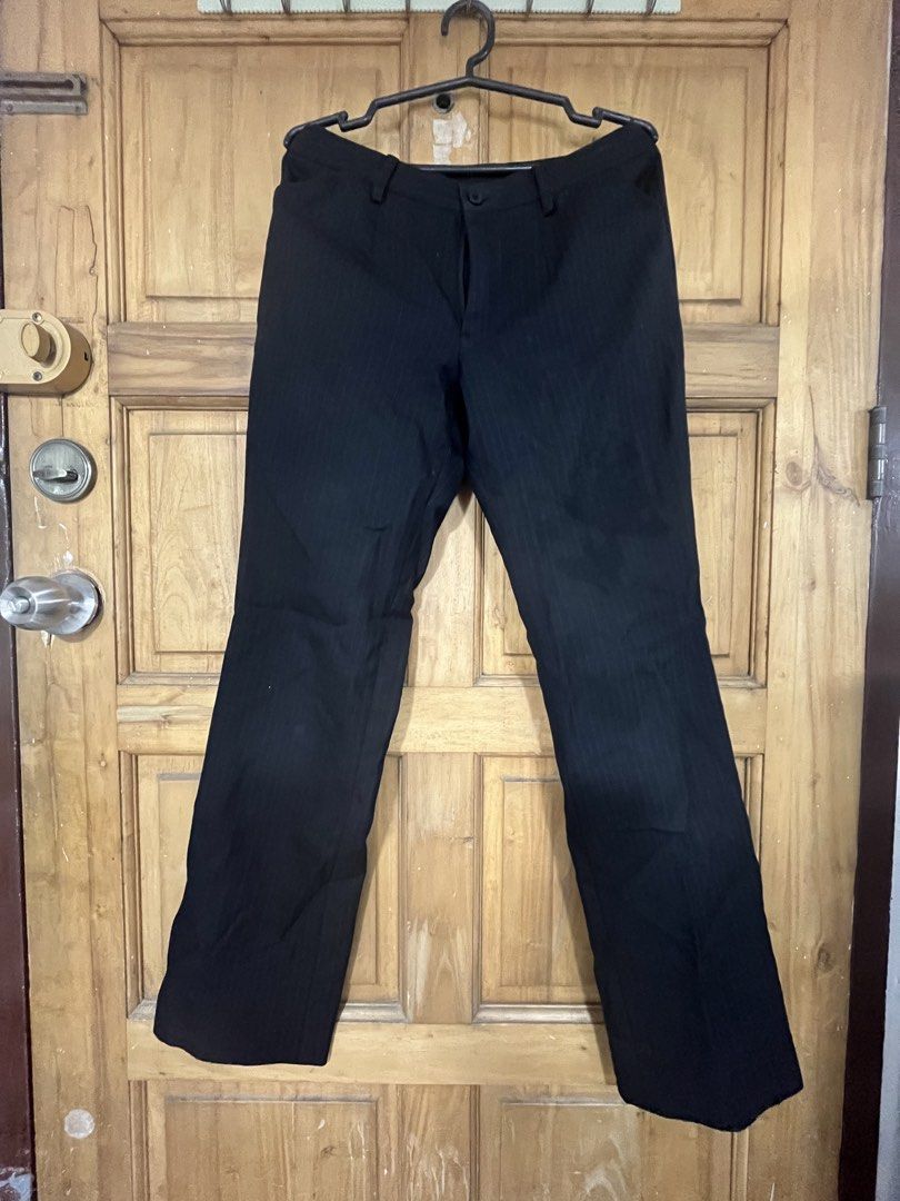 Elephant Pants Size 24-26 (Category: Jeans) located in Manila. Submitted by _ReynGoAway (Listing ID 1464392082, Image 3). Description: - Elephant pants - Size: 24-26 - Condition: Pre-loved, no issues found - Reason for selling: Decluttering - pick-up location: Makati.