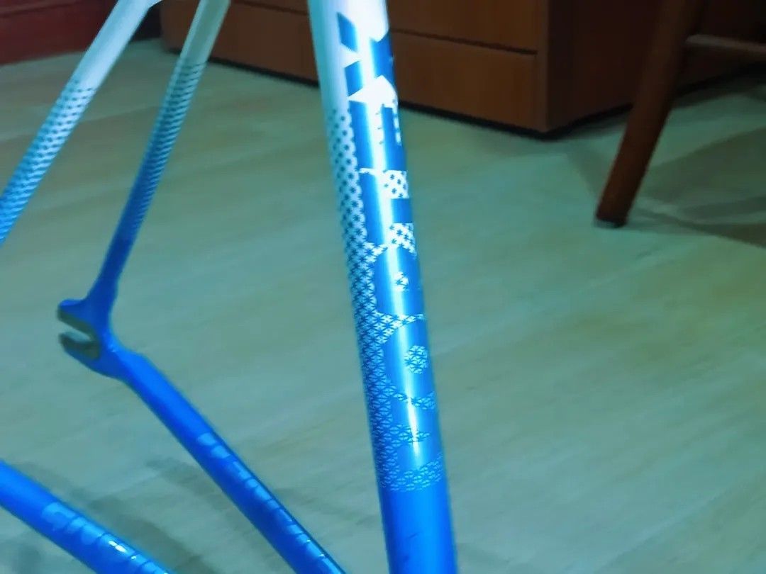Engine11 Vortex (Category: Bicycles) located in Singapore. Submitted by lee75328736105 (Listing ID 1464475640, Image 2). Description: Condi 8.5-9/10 wtt/wts offer.