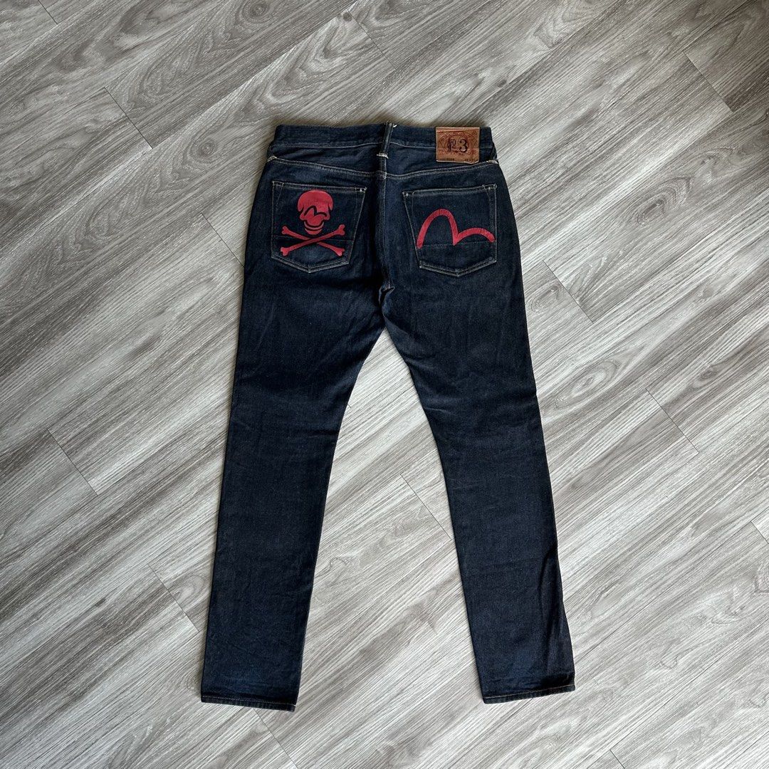 Evisu Skull Daicock Japan Denim Jeans (Category: Jeans) located in Cebu City. Submitted by specializedgoodsitem_ (Listing ID 1464472954, Image 3). Description: excellent to new condition slightly needs wash ( naka display sa store ) details posted color may vary due to light 32 - 34’ width 41’ length 7’ leg opening 9.5’ thigh .