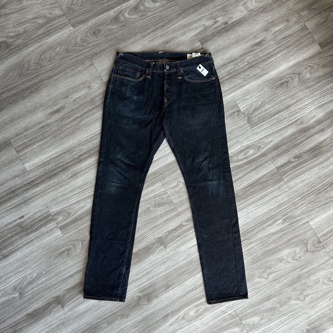 Evisu Skull Daicock Japan Denim Jeans (Category: Jeans) located in Cebu City. Submitted by specializedgoodsitem_ (Listing ID 1464472954, Image 2). Description: excellent to new condition slightly needs wash ( naka display sa store ) details posted color may vary due to light 32 - 34’ width 41’ length 7’ leg opening 9.5’ thigh .