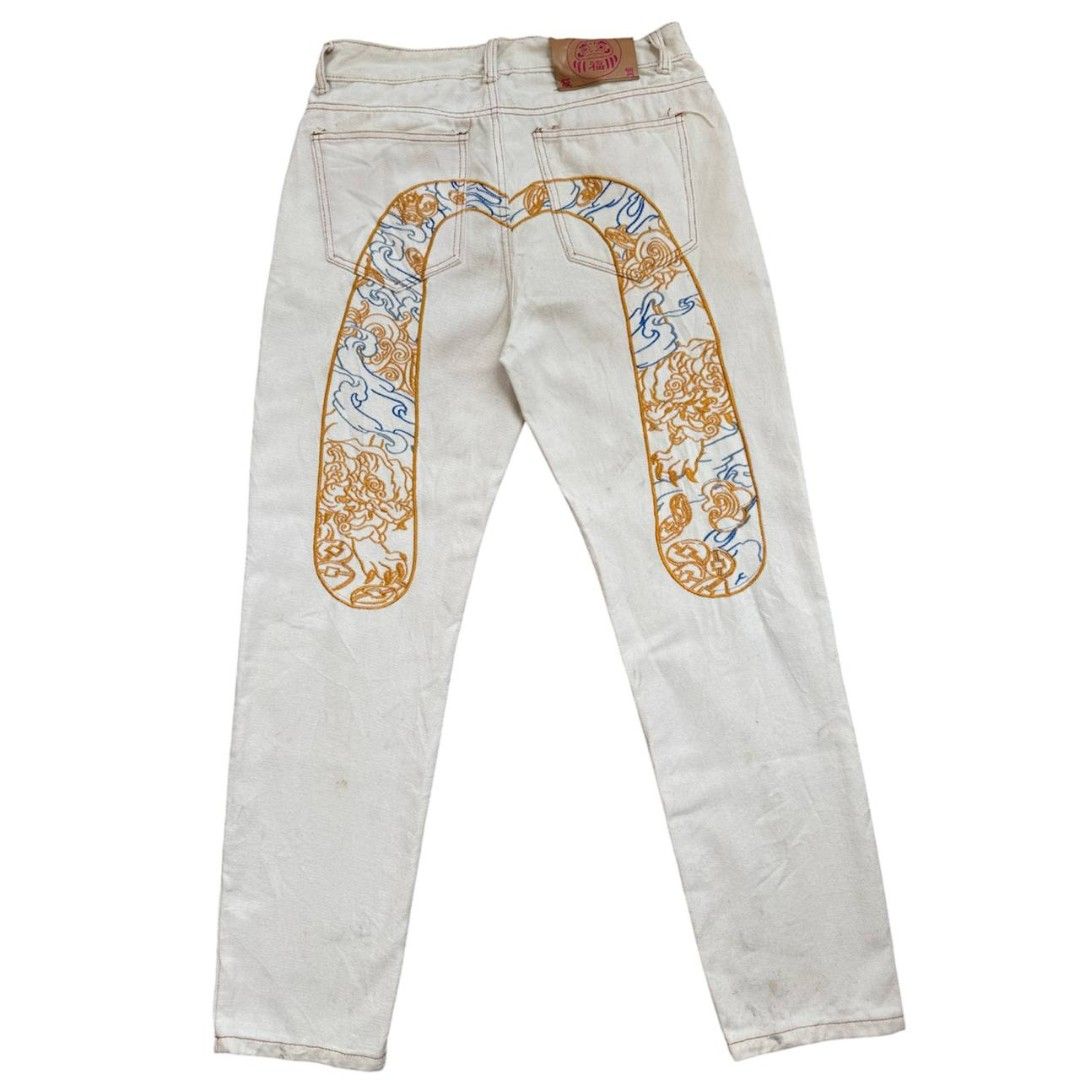 Evisu vibes (Category: Jeans) located in Kabankalan. Submitted by secondhandgems2 (Listing ID 1464379606, Image 1). Description: Size 30-32W x 40L x 7hem Excellent Condition pang psg nyo off lang.