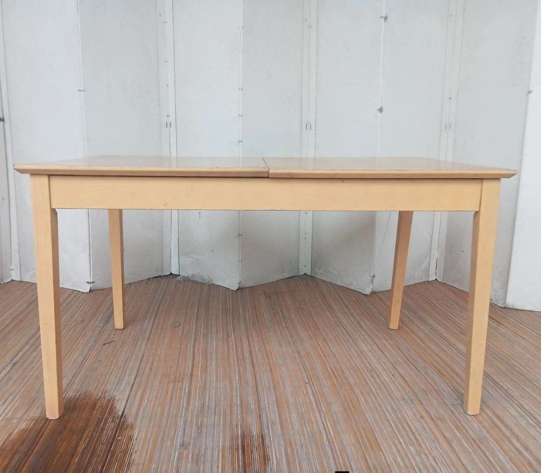 Extendable Table (Category: Tables & Sets) located in Meycauayan. Submitted by marygracecasimiro (Listing ID 1464521378, Image 1). Description: Extendable Dining Table L51-65 x W31.5 x H29 Price: 7,200💚.