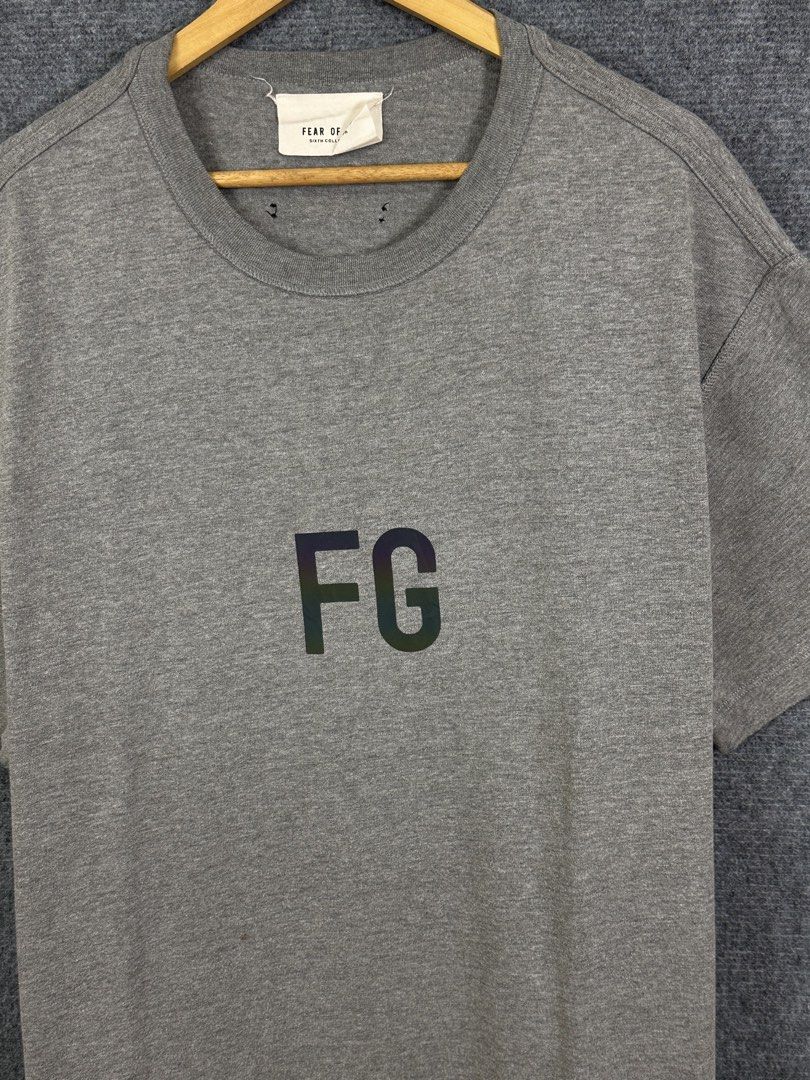 Fear OF God (Category: Tshirts & Polo Shirts ) located in Daet. Submitted by kevsquintela (Listing ID 1464406442, Image 3). Description: Essentials 🤍🖤🤍 - FEAR OF GOD - FG - Size - Xl Dimes - L30xW34 Good As New .