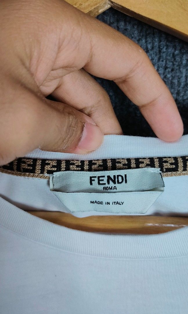 Fendi (Category: Shirts) located in Bolinao. Submitted by tokiya. (Listing ID 1464399282, Image 3). Description: Fendi Size Medium 19.5x27.