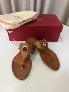 (Category: ) located in . Submitted by signature.goods (Listing ID 1464412855, Image 1). Description: .