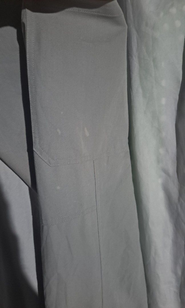 Figs x Mandala terno (Category: Activewear) located in Tanauan. Submitted by scrubsuitshoppreloved (Listing ID 1464363602, Image 3). Description: Top Mandala 44x27 Pants Figs 30-36 x 43 Figs pants with issue may white patak na stain Same color top and pants ang issue lng ang pants kita sa picture ang issue.