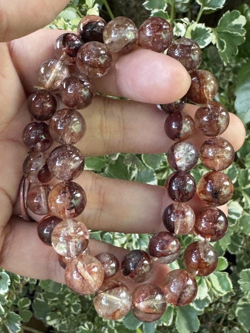 FIRE QUARTZ BRACELET 🍉 B1_JC032 (Category: Bracelets) located in Bulacan. Submitted by selling_low_by_bella_ben (Listing ID 1464372246, Image 1). Description: FIRE QUARTZ 🍉 B1_JC032 🏷️ 290 each (2pcs available) 10 mm beads 16.5 cm wrists.