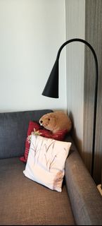 （分類：）位於 。 由 moving.sale. 提交（商品編號 1464365819，圖片 1）。簡介： 。