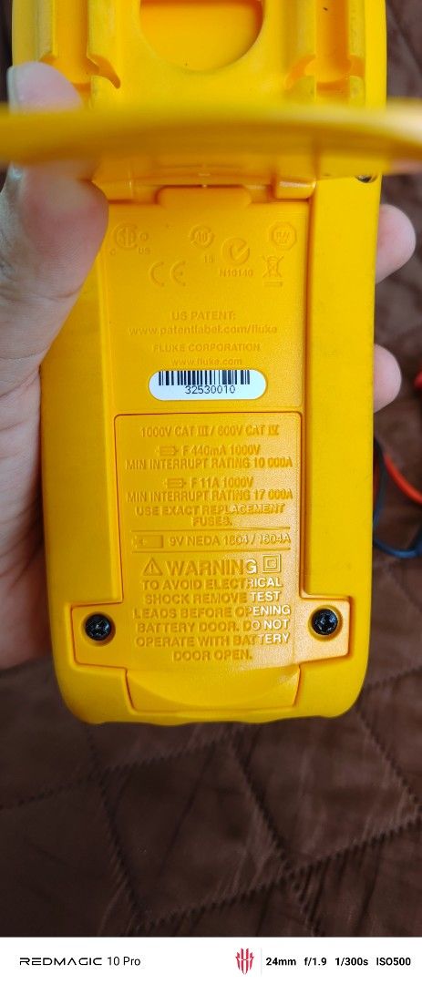 Fluke 175 True RMS Multimeter with Leads (Category: Construction Tools & Equipment) located in Cavite. Submitted by chicodgreat (Listing ID 1464513773, Image 3). Description: - Fluke 175 True RMS Multimeter - Measures Voltage, Current, Resistance, Continuity - Tested and Working - Includes Test Leads - Ideal for Electrical Work & Troubleshooting.