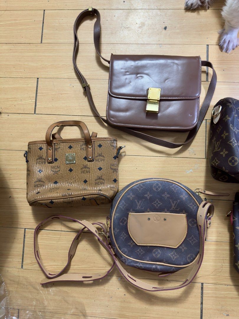 For Sale Take all Bundle (Category: Purses & Pouches) located in Mandaluyong City. Submitted by sumamitzi (Listing ID 1464473142, Image 3). Description: For Sale Take All Bundle! LV, MCM, and Celine.