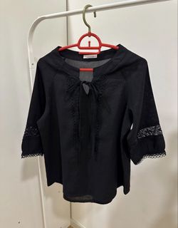 (Category: ) located in . Submitted by preloved_by_lisaaa (Listing ID 1464437295, Image 1). Description: .