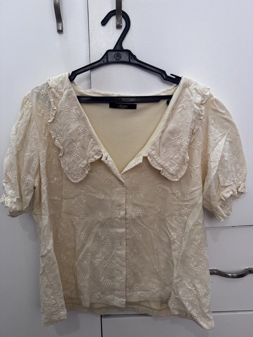 Forme Lace Collar Puff Sleeve (Category: Blouses) located in Manila. Submitted by meryeia (Listing ID 1464414506, Image 1). Description: ⭐️ Perfect for errands ⭐️ Demure & Classy Style mop: bpi/maribank mod: jnt/sdd (mm).