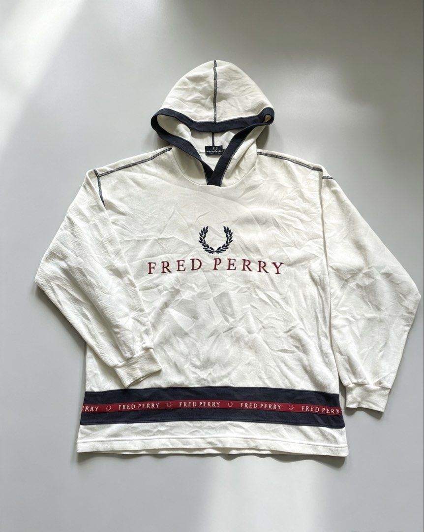 Fred Perry hoodie (Category: Coats, Jackets and Outerwear) located in Bato. Submitted by itsmethriftlist (Listing ID 1464484821, Image 1). Description: Authentic Size medium No issue Need wash .