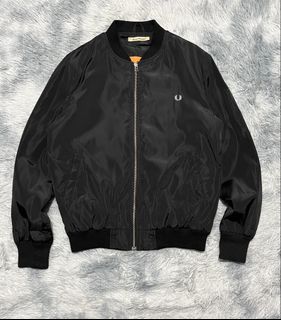 (Category: ) located in . Submitted by winterclothes.ph (Listing ID 1464413000, Image 1). Description: .