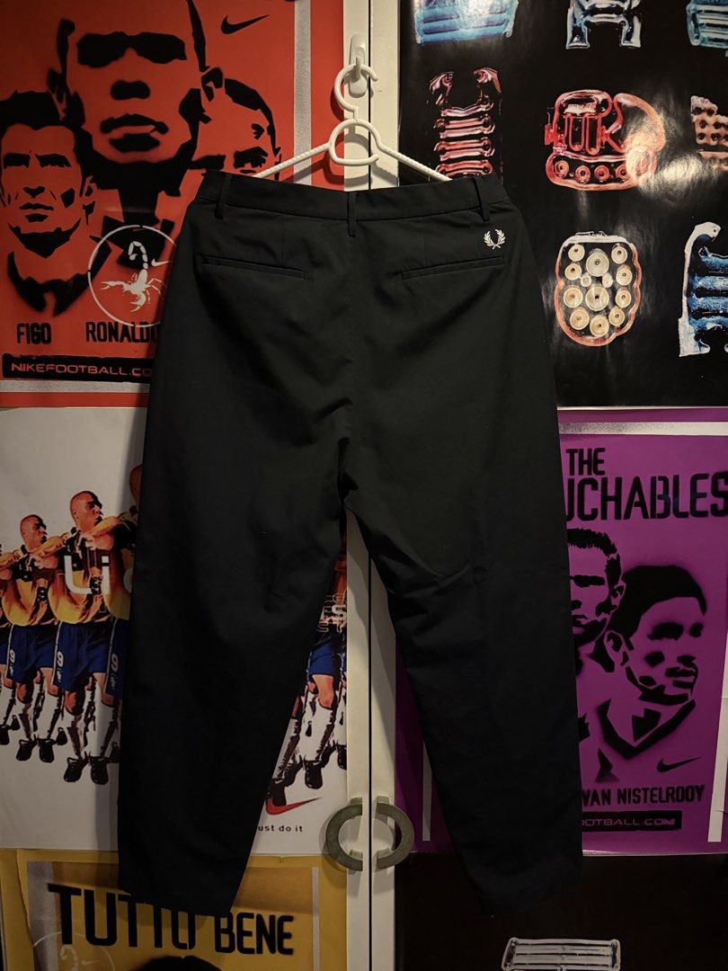 Fred Perry Pleated Pants (Category: Chinos) located in Manila. Submitted by copsandcreps (Listing ID 1464495104, Image 2). Description: Size L No issues Width: 15.5 in / Length: 41 in / Thigh: 13.5-14 in / Inseam: 27.5 in / Hem: 7 in.