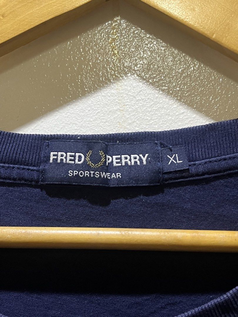 FRED PERRY SPORTSWEAR (Category: Tshirts & Polo Shirts ) located in Mapandan. Submitted by street_curate2.0 (Listing ID 1464490024, Image 3). Description: AUTHENTIC/LEGIT EXCELLENT CONDITION COLOR RATE: 10/10 ISSUE: NONE SIZE: XL PRICE: 599+SF NOTE: COLOR MAY VARY DUE TO LIGHTING!.