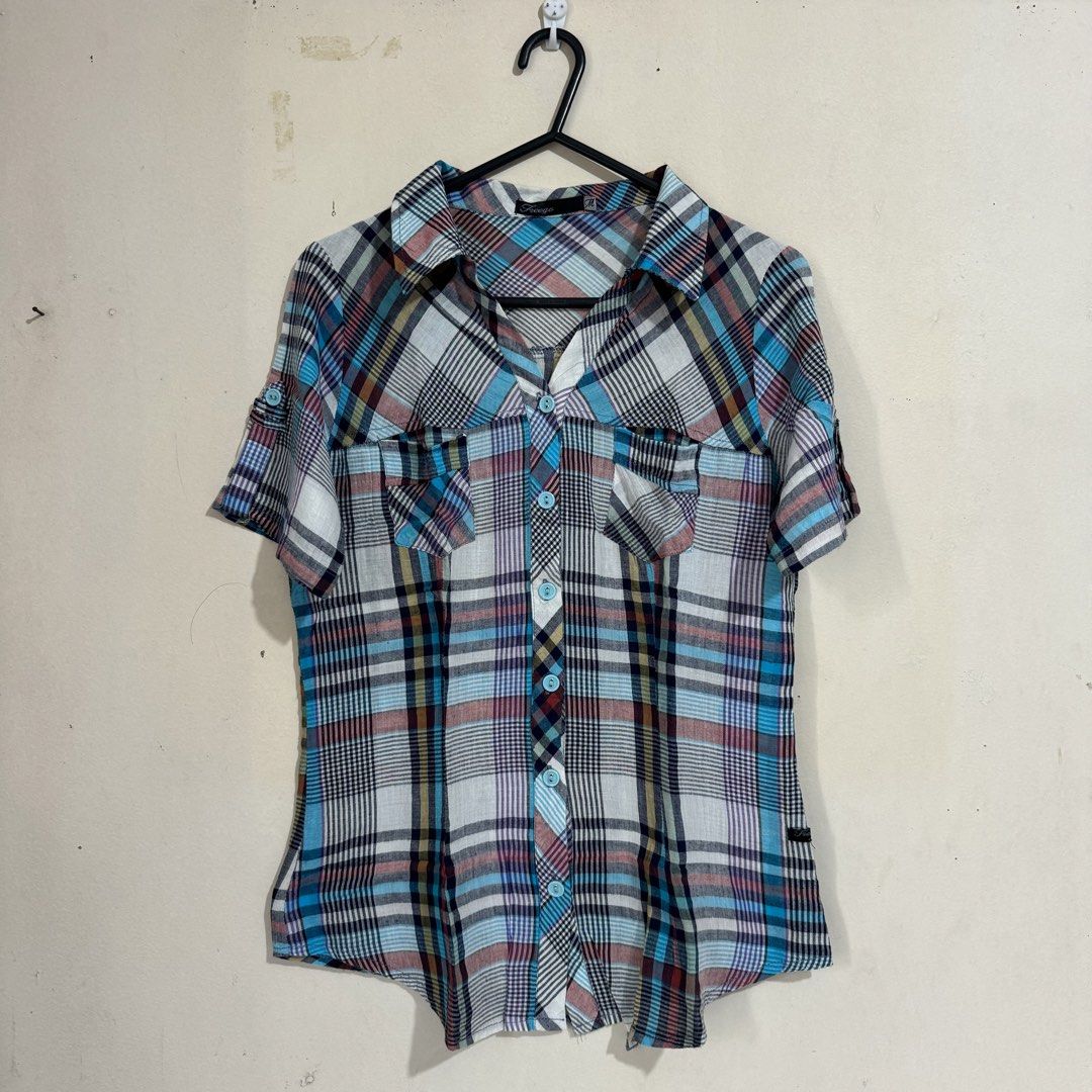 Freego Light Blue Plaid Y2K Top (Category: Shirts) located in Licab. Submitted by imvincentleo (Listing ID 1464431249, Image 1). Description: .